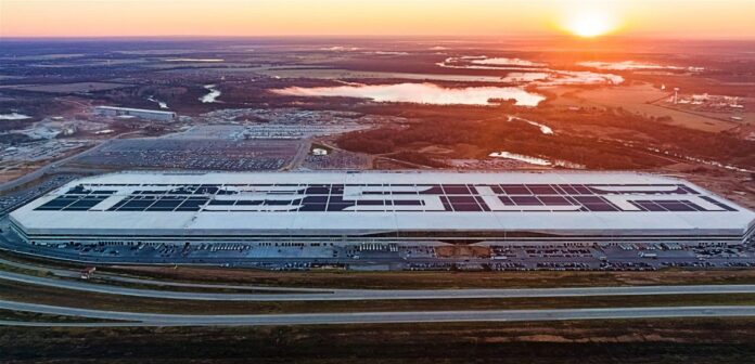 tesla’s-record-carbon-credit-sales-up-94%-year-over-year tesla’s-record-carbon-credit-sales-up-94%-year-over-year